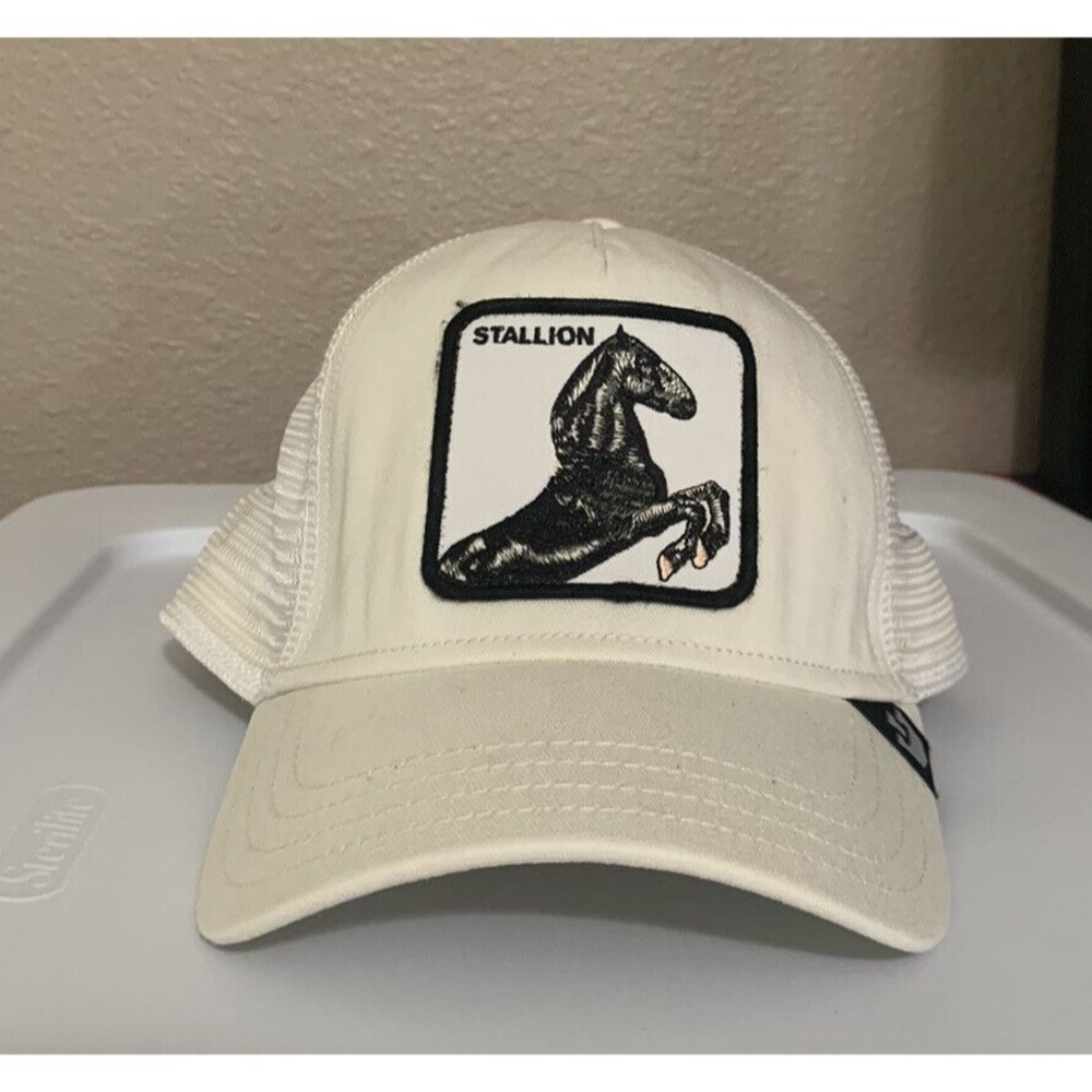 Goorin Bros Stallion Farm Trucker Ball Cap Hat Snapback White